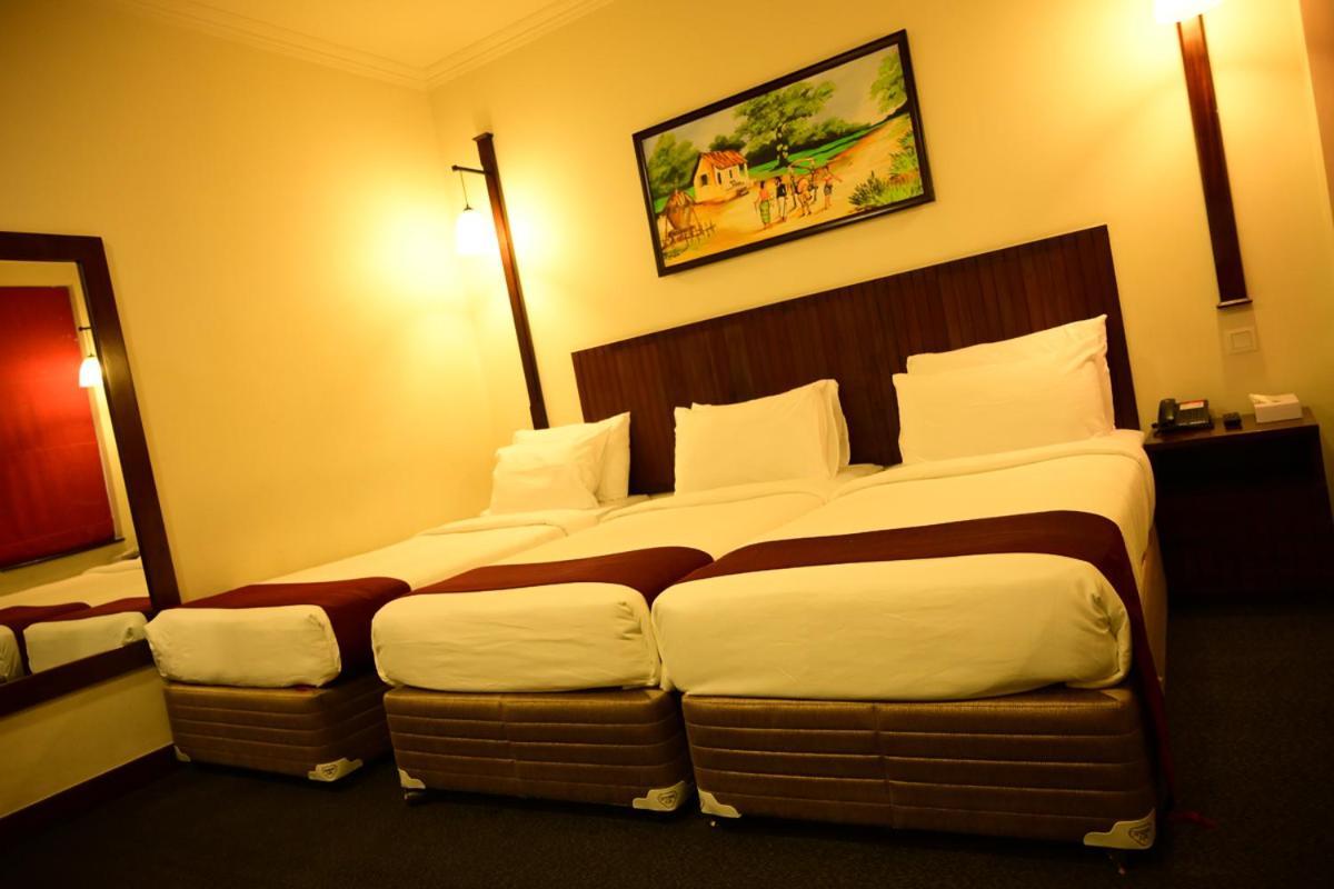 Standard Triple Room,1739489628:JPEG