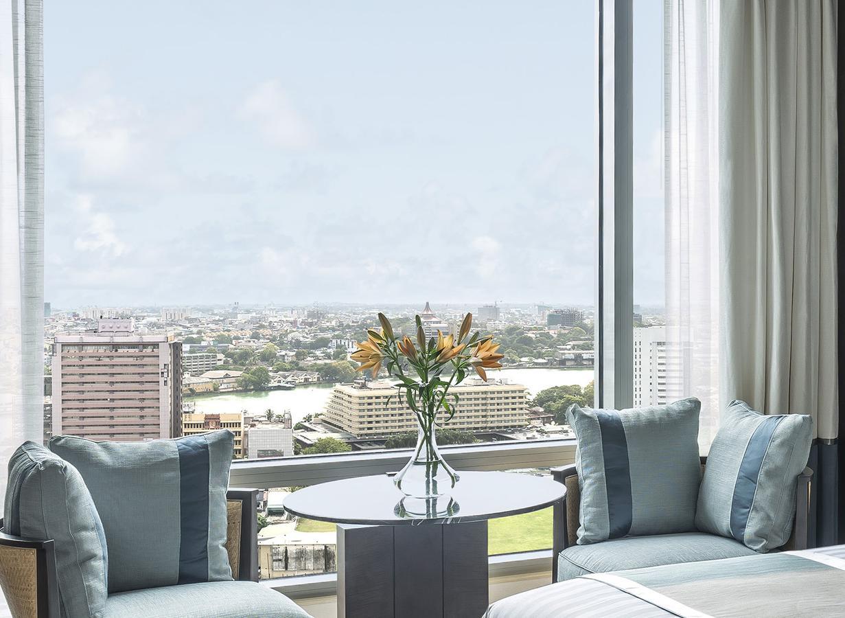 Suite Deluxe Lake View King Complimentary Upgrade to the Suite or One-Bedroom Apartment Early Check at 10 AM on Availability USD 30 F&B OR Spa Credit Complimentary Afternoon Tea Sunset Cocktails & Canapés,1223758621:JPEG